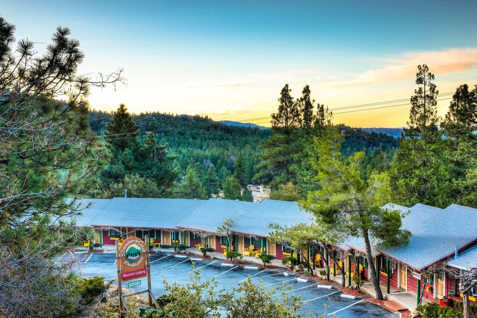 Idyllwild Bunkhouse Villa Exteriör bild